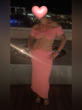 Cupshe Pink women’s vacation beachwear